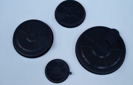 Luckor från Kajaksport 10, 15, 20 och 24 cm runda.